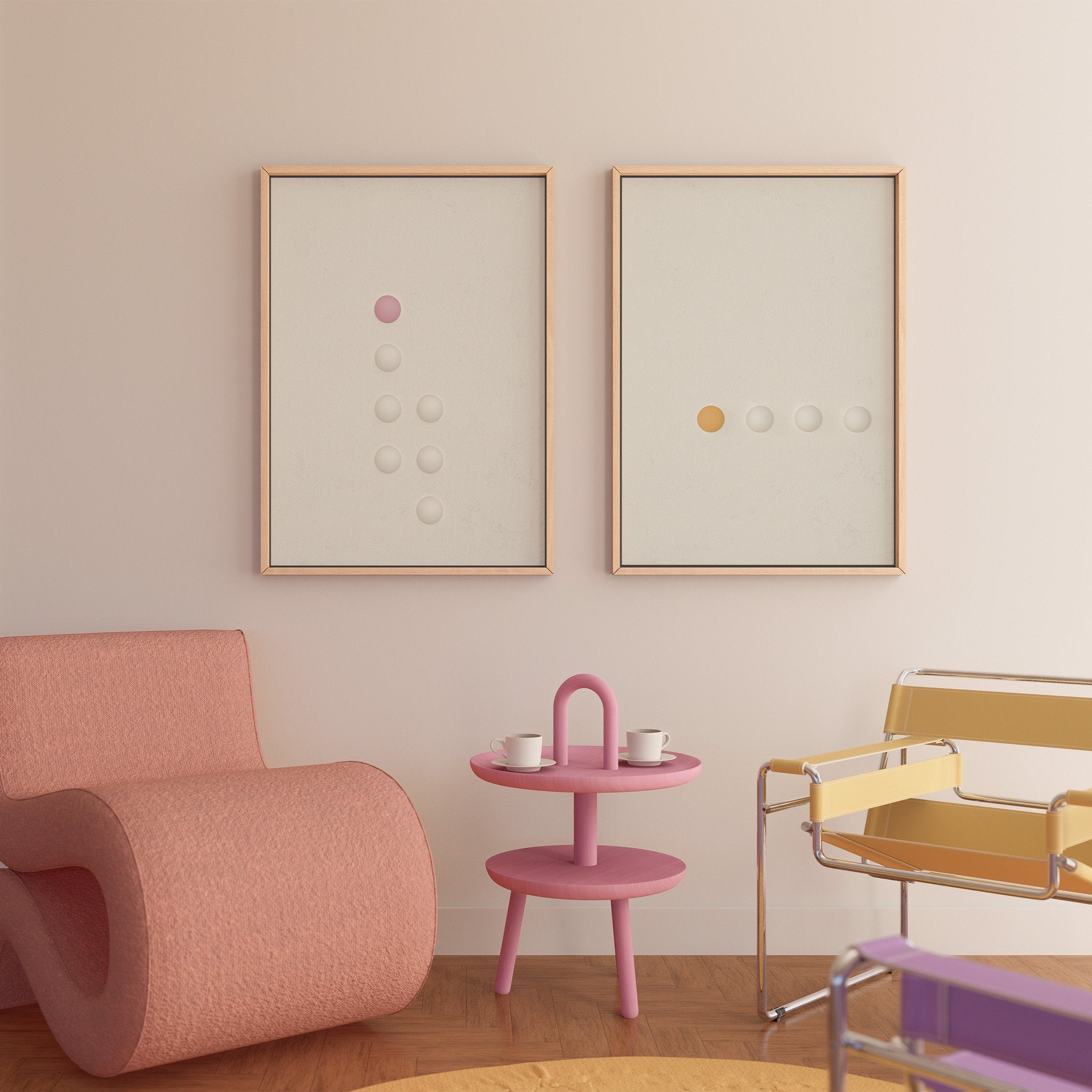 House of Gallerista - Minimalistische Wandbilder mit zarten Farbakzenten: Zwei elegante Kunstwerke in natürlichen Holzrahmen, kombiniert mit einem farbenfrohen und modernen Interieur. Perfekt für kreative und stilvolle Raumgestaltungen. Entdecke den House of Gallerista Wandbild-Konfigurator für personalisierte Kunstwerke. Schlüsselwörter: House of Gallerista, Wandbild, minimalistisches Design, Holzrahmen, Wandbild-Konfigurator, Interior Design, moderne Einrichtung.